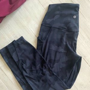 Lululemon Align leggings with pockets.